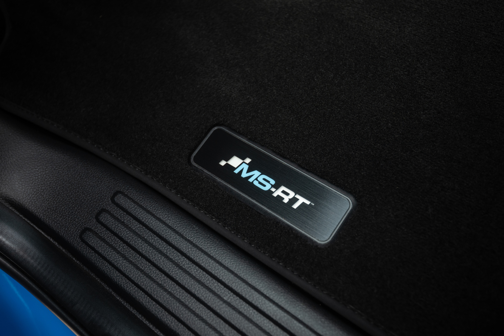 SMALL_Ford_RangerMS-RT PHEV_13